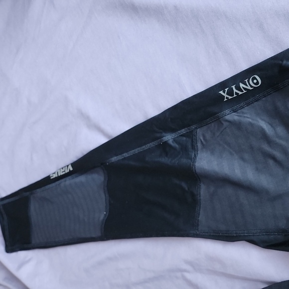 VIRUS Onyx Leggings - Picture 3 of 4